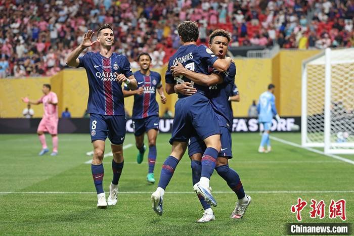 迈阿密热火训练开放日,集结日伤情更新引欢呼,欧冠在即,年轻球员得到机会的简单介绍 迈阿密热火训练开放日,集结日伤情更新引欢呼,欧冠在即,年轻球员得到机会的简单介绍