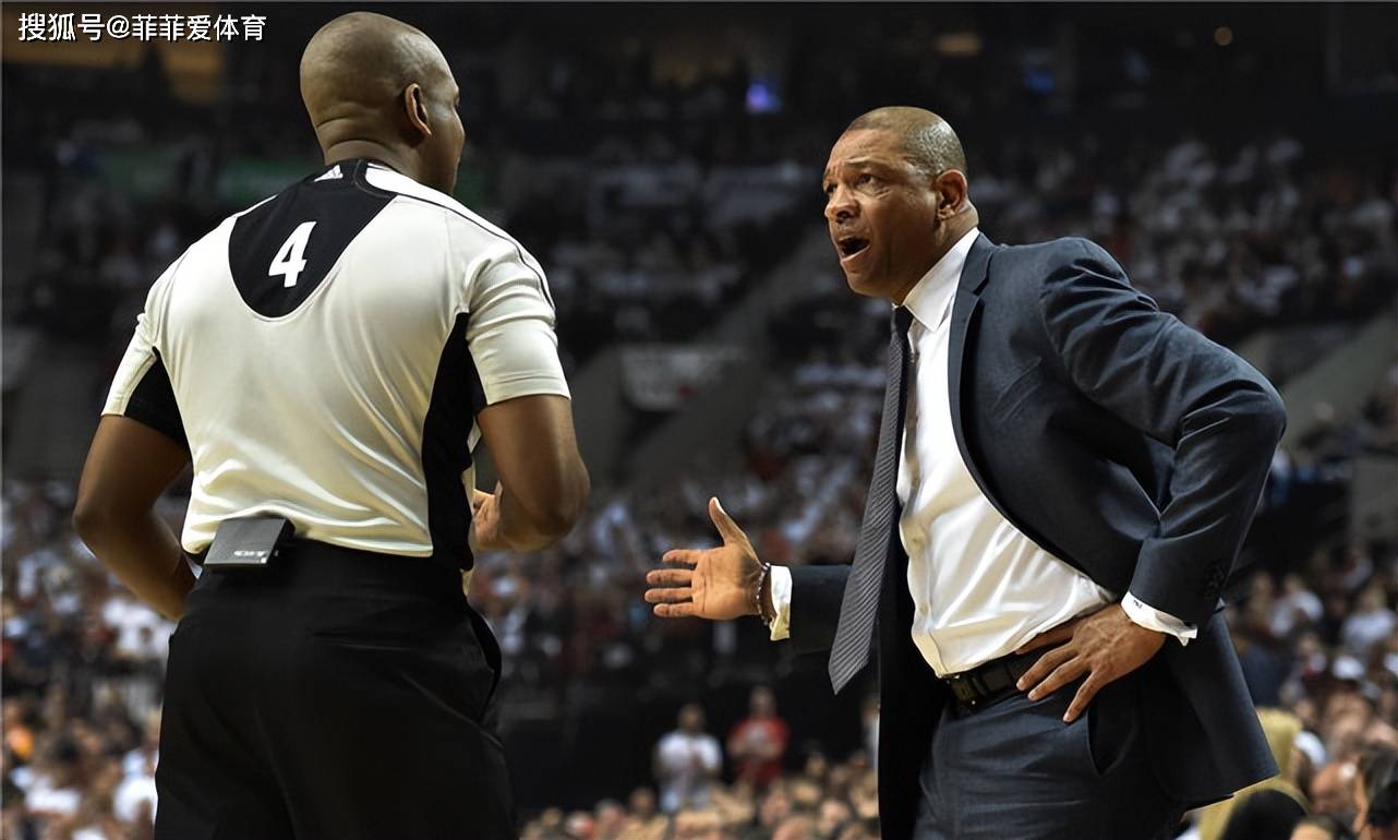 关于今晚体能课后，菲尼克斯太阳内部沟通备战法甲，悬念犹存，控场能力受关注的信息