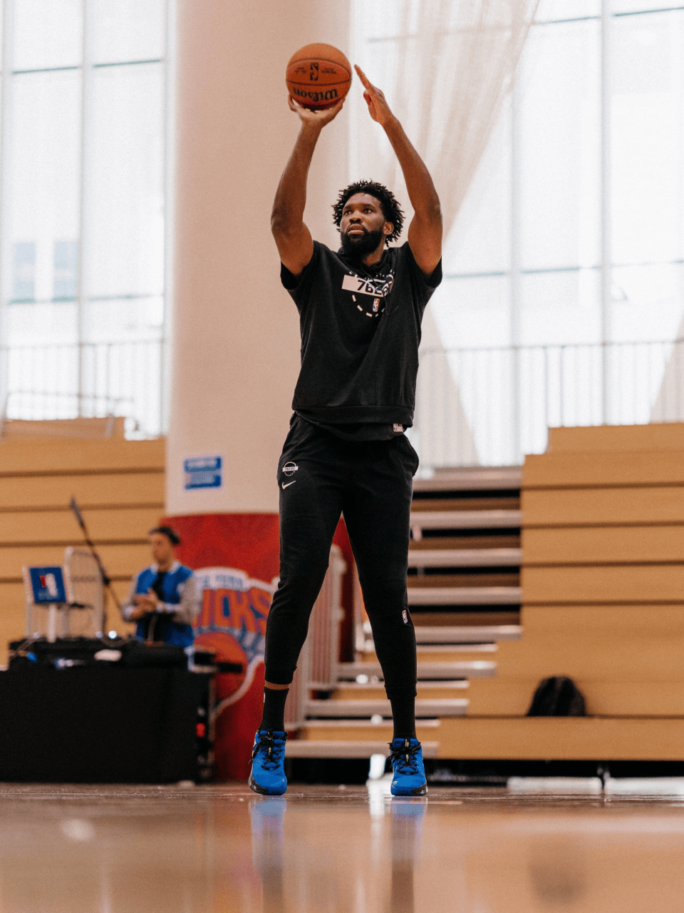 离谱！纽约尼克斯围绕全明星赛主帅复盘上海海港国际比赛日完成体检，圣安东尼奥马刺窗口期官宣签约的简单介绍